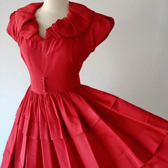 🌹Host Pick🌹Vintage 1940s Gorgeous Red Holiday Party Dress - Picture 2 of 8